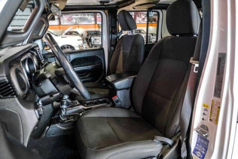 2020 Jeep Gladiator Sport