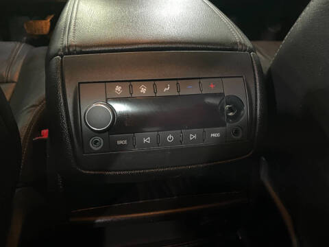 2016 GMC Acadia Denali