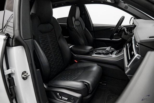 2023 Audi RS Q8 4.0T quattro