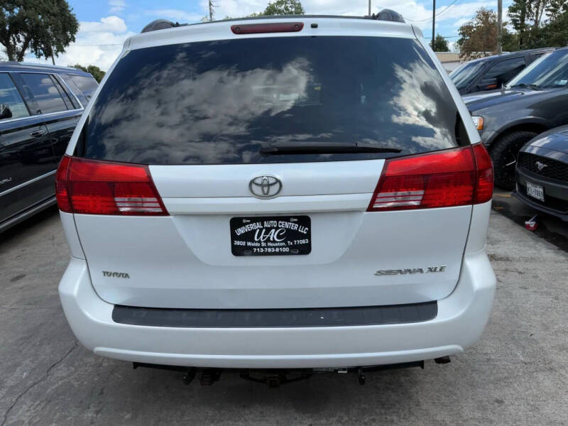 2004 Toyota Sienna XLE Limited 7 Passenger