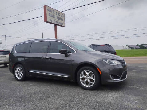 2017 Chrysler Pacifica Touring-L Plus