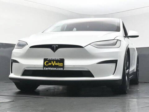 2023 Tesla Model X Standard Range