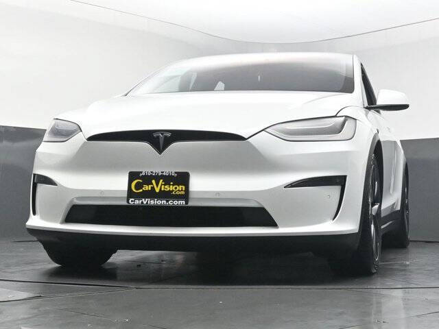 2023 Tesla Model X Standard Range