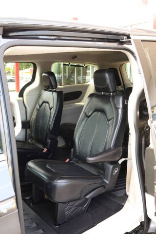 2018 Chrysler Pacifica Touring L
