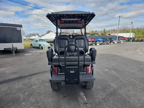 2025 Evolution Maverick 2 + 2