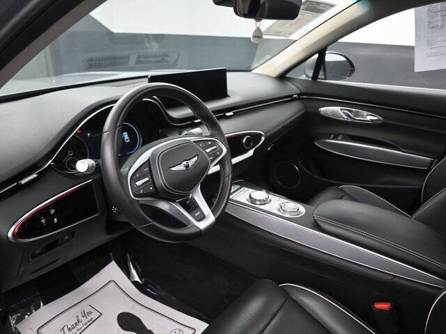 2023 Genesis Electrified GV70