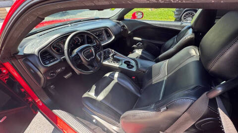 2019 Dodge Challenger SXT