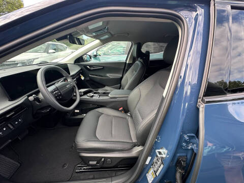 2025 Kia EV6 Light Long Range