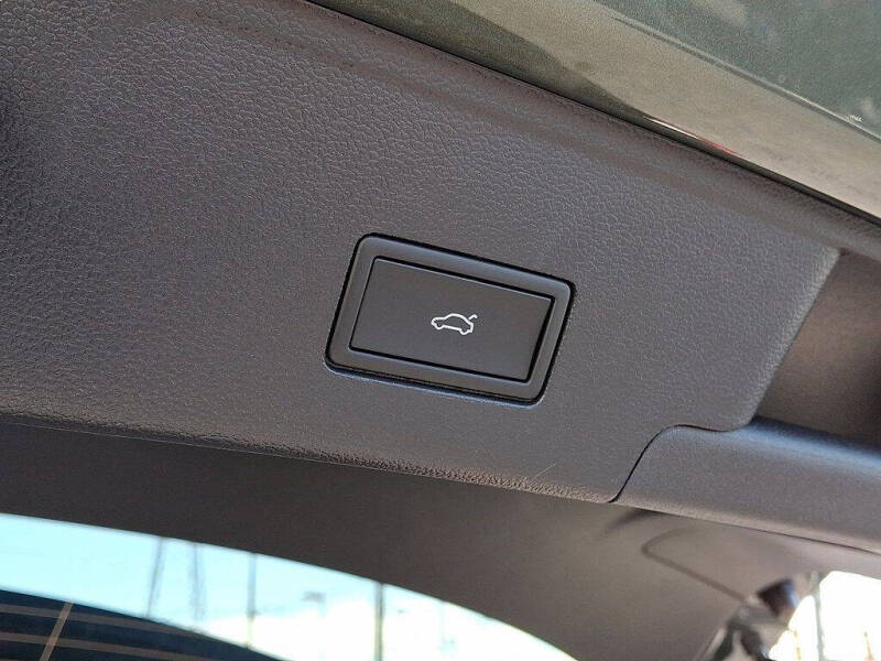 2026 Volkswagen Atlas Cross Sport SE 4Motion