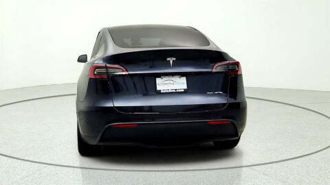 2024 Tesla Model Y Long Range
