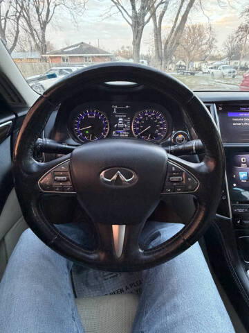 2015 Infiniti Q50 Premium