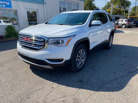 2019 GMC Acadia for sale at R&R Car Company in Mount Clemens MI