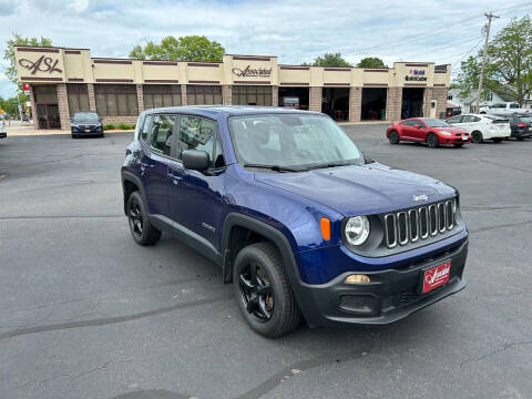 2016 Jeep Renegade for sale at ASSOCIATED SALES & LEASING in Marshfield WI