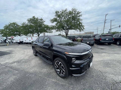 2025 Chevrolet Silverado EV RST