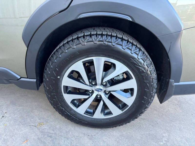 2024 Subaru Outback Premium