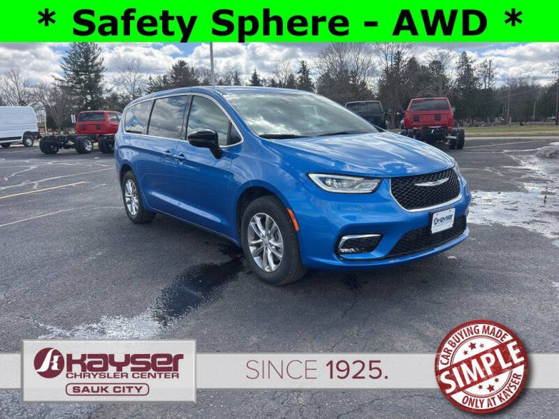 2026 Chrysler Pacifica Select