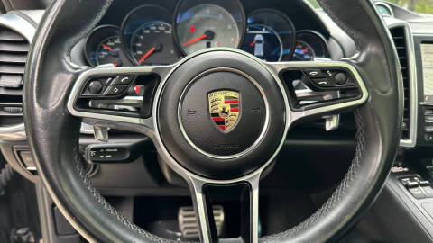 2016 Porsche Cayenne S