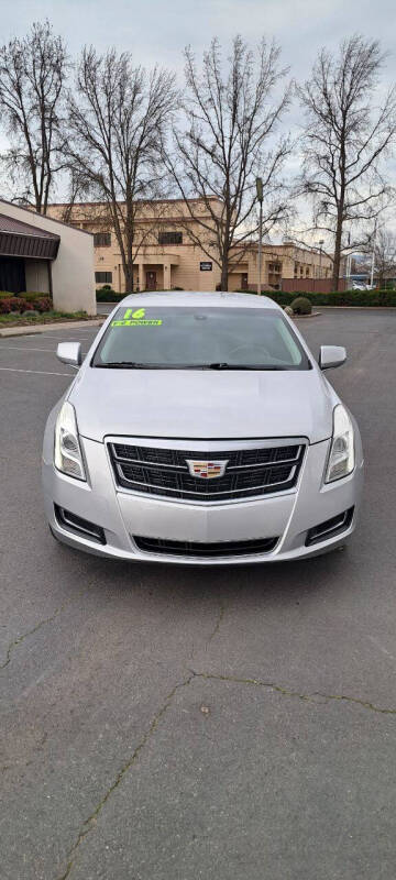 2016 Cadillac XTS Standard