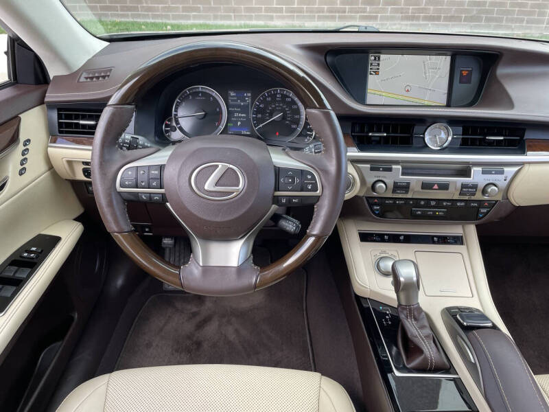 2017 Lexus ES 350