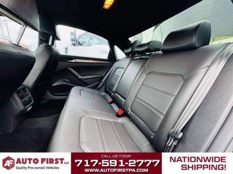 2021 Volkswagen Passat R-Line