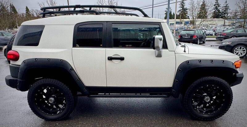 2011 Toyota FJ Cruiser