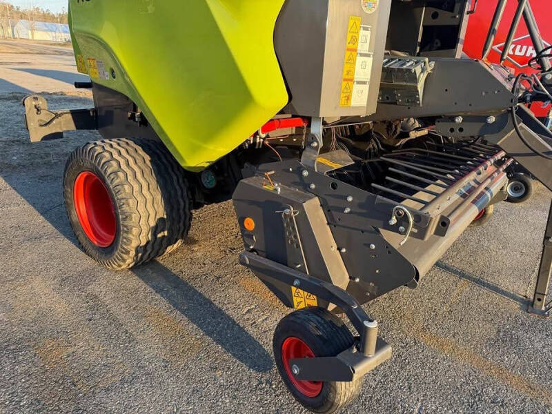2023 CLAAS 520 RC