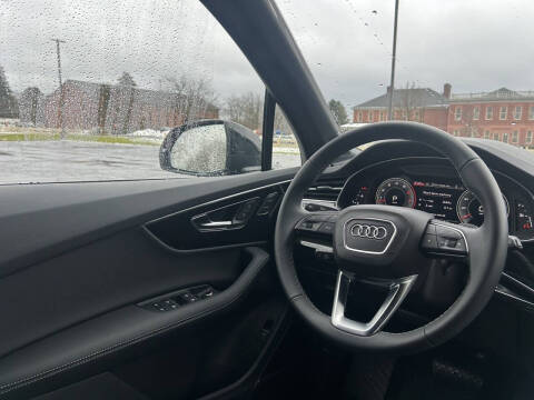 2025 Audi Q7 quattro Premium Plus 55 TFSI