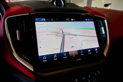 2022 Maserati Ghibli Modena Q4