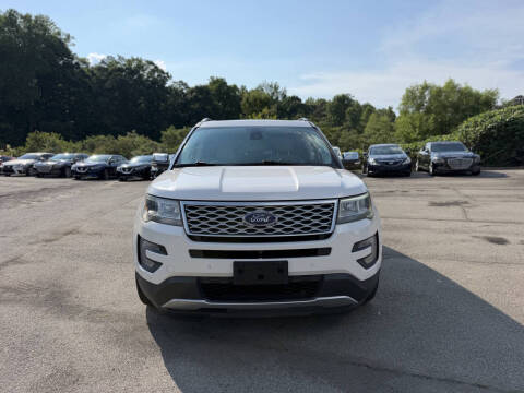 2017 Ford Explorer Platinum