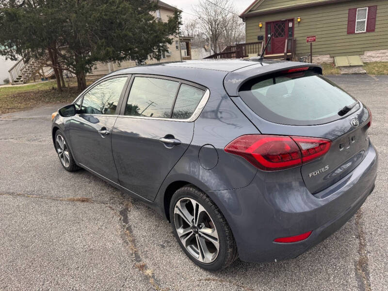 2016 Kia Forte5 EX