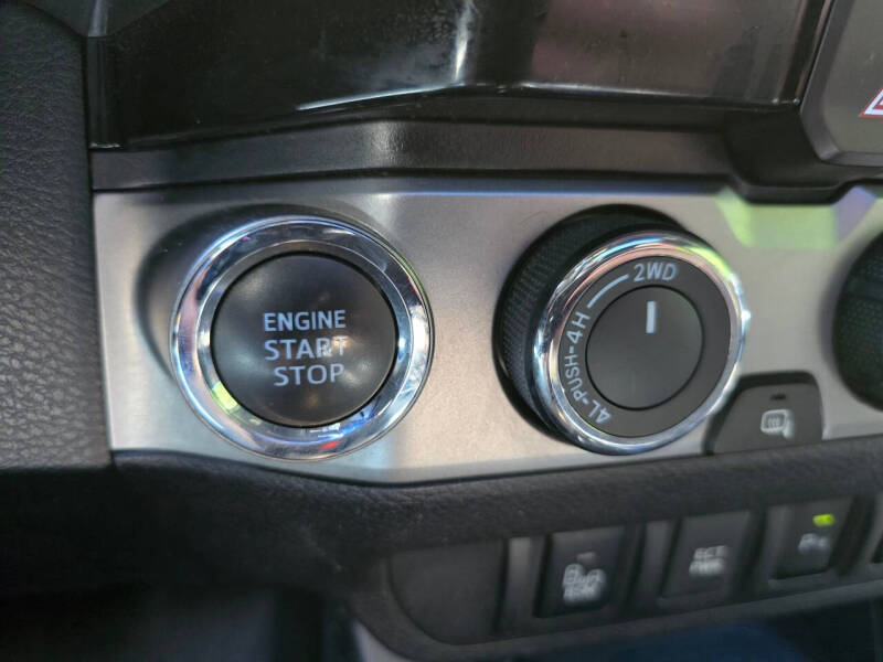 2017 Toyota Tacoma Limited