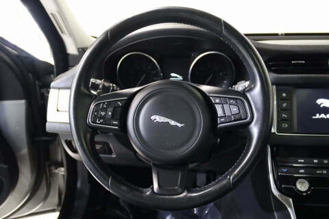 2017 Jaguar XF 35t Premium