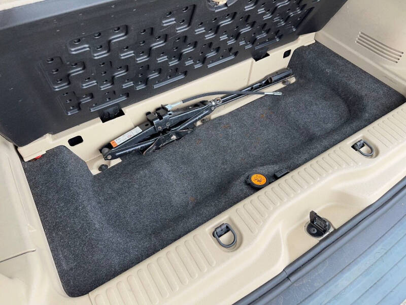 2006 Ford Explorer XLS