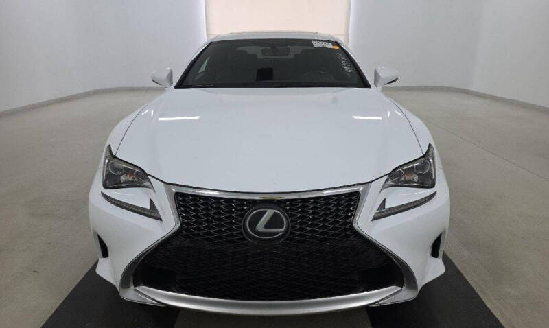 2016 Lexus RC 200t