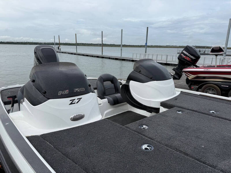 2014 Nitro Z-7