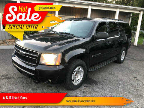2009 Chevrolet Suburban for sale at A & R Used Cars in Clayton NJ