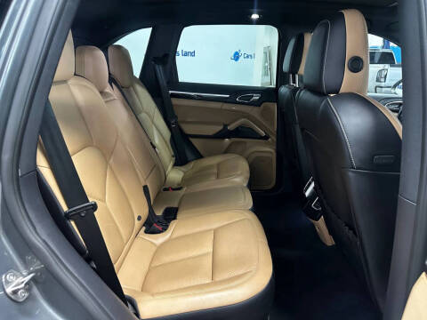 2017 Porsche Cayenne S