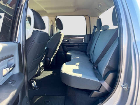 2021 RAM 1500 Classic SLT