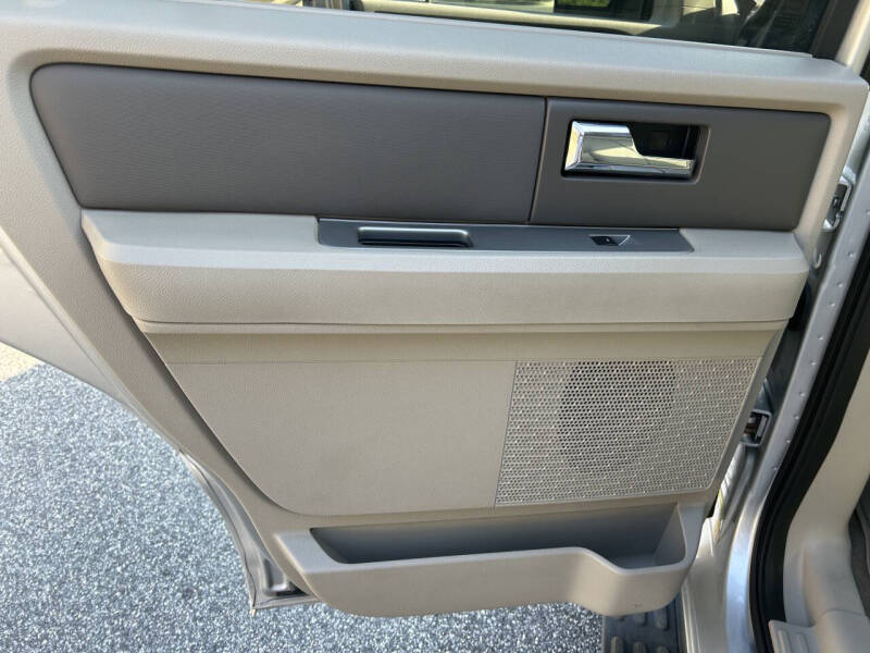2012 Ford Expedition XLT