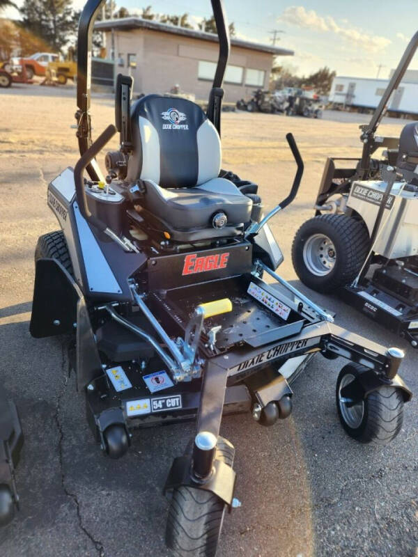 2023 Dixie Chopper Eagle 2754KW
