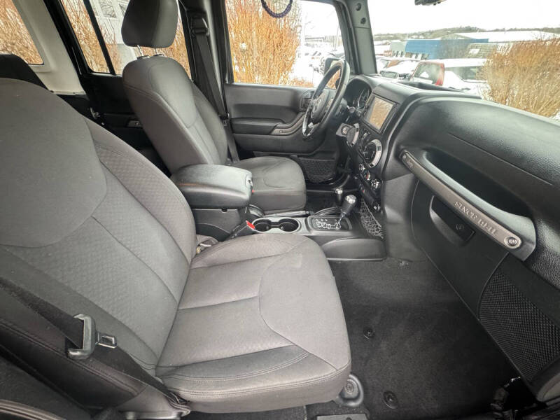 2016 Jeep Wrangler Unlimited Sport