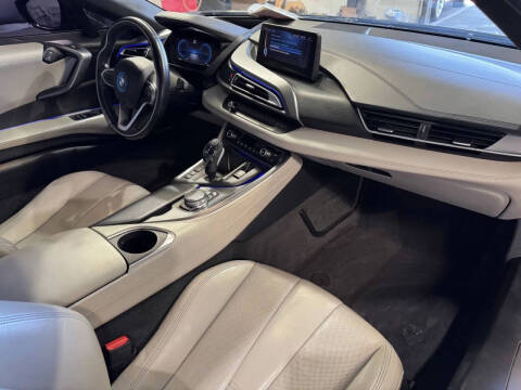 2015 BMW i8