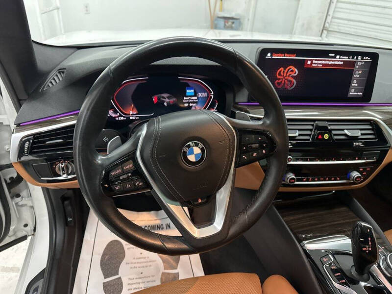 2021 BMW 5 Series 540i