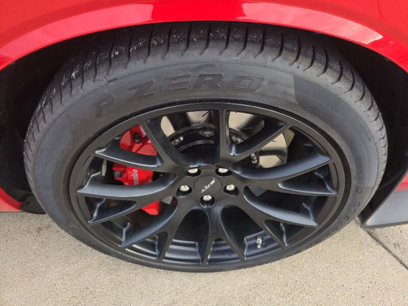 2016 Dodge Challenger SRT Hellcat