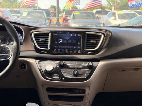 2019 Chrysler Pacifica Touring Plus