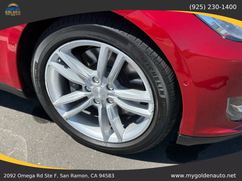 2015 Tesla Model S 85