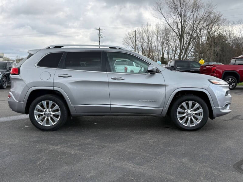 2017 Jeep Cherokee Overland