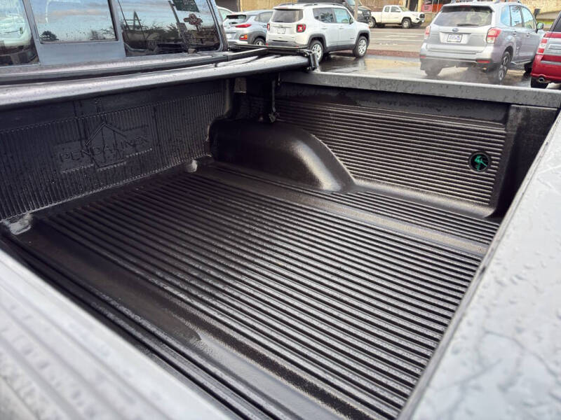 2017 Nissan Frontier SV