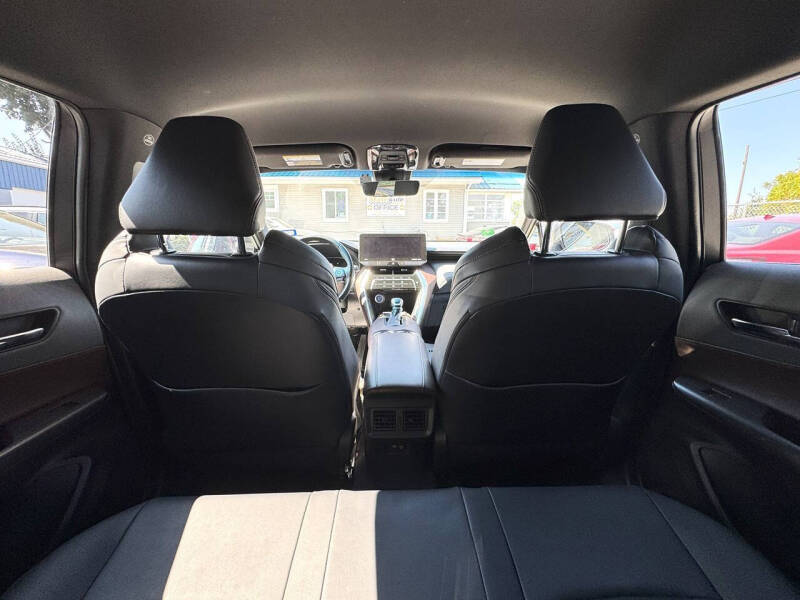 2022 Toyota Venza XLE