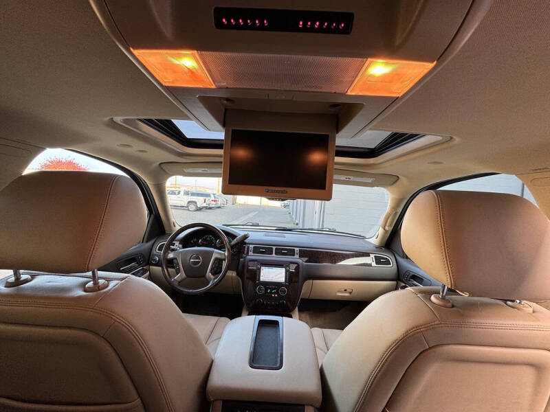 2012 GMC Yukon XL Denali